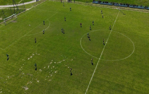 B klasa wróciła do gry. Grad goli w Rudzie Różanieckiej i pewne wygrane liderów [WYNIKI]