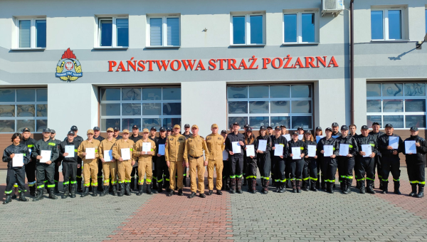 Szkolenie zakończone. Nowi strażacy ochotnicy z powiatu lubaczowskiego gotowi do akcji