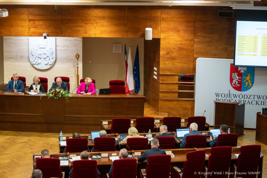 VIII sesja Sejmiku Województwa Podkarpackiego fot. Krzysztof Witek/UMWP
