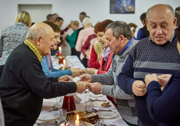 Świąteczne spotkanie w Nowym Bruśnie i Polance: magia świąt, jasełka i wspólna radość