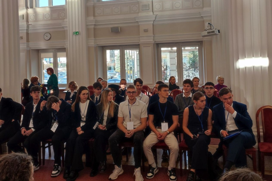 Lubaczowscy uczniowie w debacie o nowym przedmiocie i zmianach w szkole
