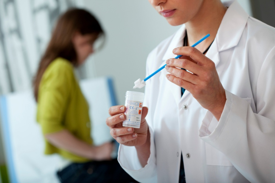 Tylko jedna na dziesięć kobiet z powiatu lubaczowskiego bada się regularnie