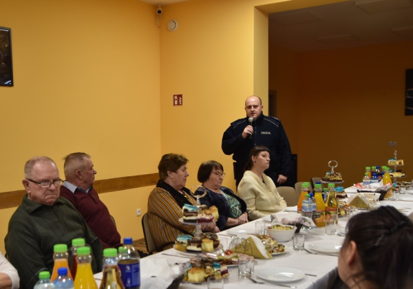 Dzień Babci i Dziadka z ważną lekcją o bezpieczeństwie