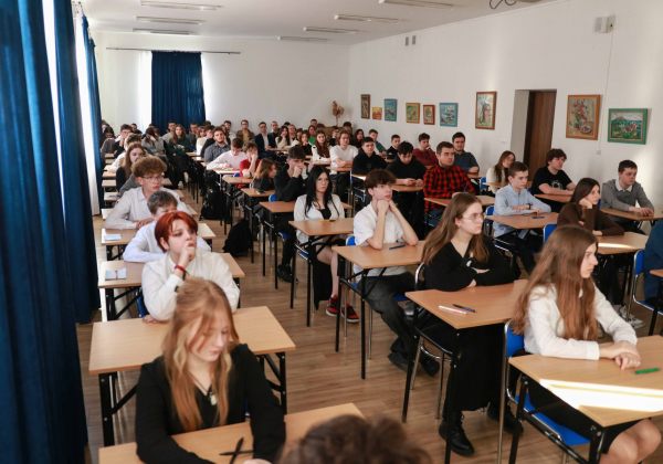 Kto wie najwięcej o Sejmie? Młodzież sprawdziła się w konkursie