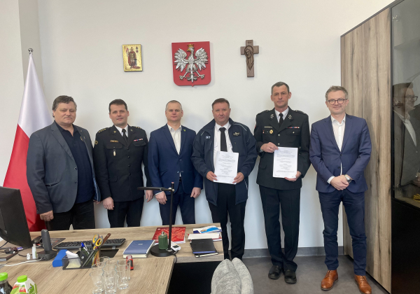 Podpisano porozumienia - OSP Stary Dzików i Ruda Różaniecka bliżej KSRG