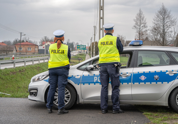 Trwa akcja "Prędkość". Dziś na drogach więcej kontroli i policyjnych patroli