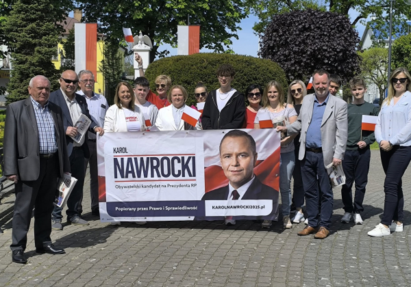 Działacze PiS zachęcali mieszkańców do głosowania na Karola Nawrockiego [ZDJĘCIA]