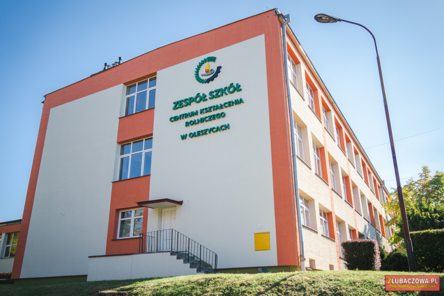 Anna Maksymowicz nową dyrektorką ZSCKR w Oleszycach