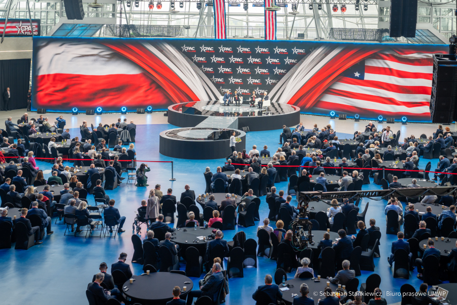 Felieton Wiesława Kudyby: Tam, gdzie wolność spotkała się z odwagą – refleksje z CPAC