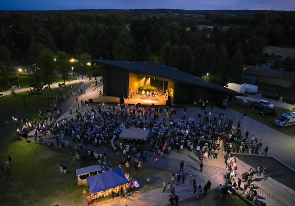 Horyniec-Zdrój Art Festiwal 2025: tydzień teatru, muzyki i kobiecych opowieści [PROGRAM]