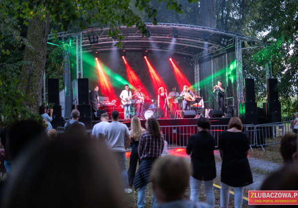Mikromusic na scenie w Hucie Kryształowej - w piątek wyjątkowy koncert w Alei Lipowej