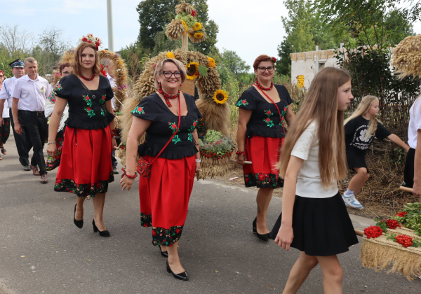 Świętowali w Dolinach. Za nami Dożynki Gminy Cieszanów [ZDJĘCIA]