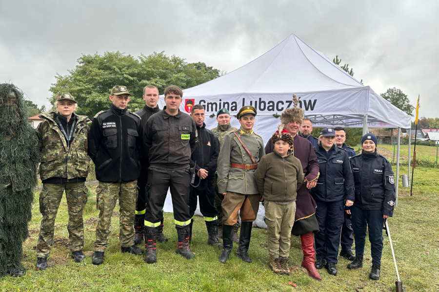 Lubaczowscy strzelcy szkolili mieszkańców podczas Dnia Bezpieczeństwa w Bałajach