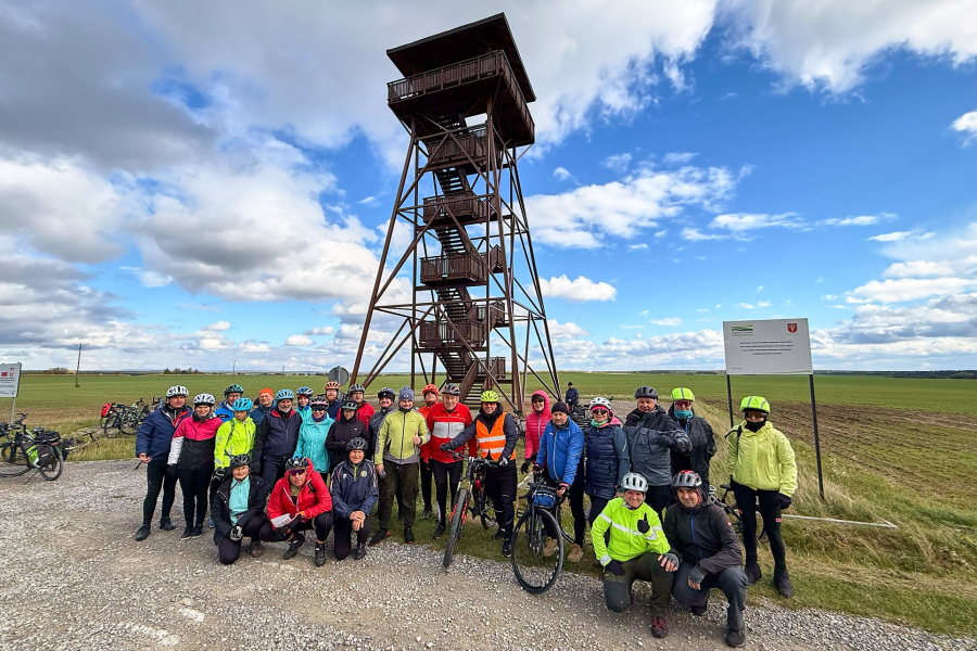 Od Horyńca do Jędrzejówki - przejechali 120 km śladami czterech wież [ZOBACZ ZDJĘCIA]