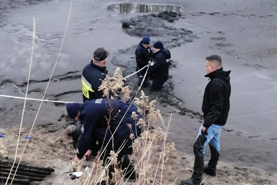 Wyszła z domu i zaginęła. Odnaleziono ją w stawie w Nowym Lublińcu