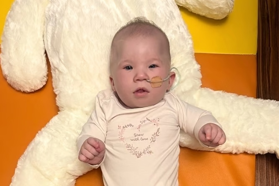 Maleńka Michalina zmaga się z ciężką chorobą. Rodzice proszą o pomoc