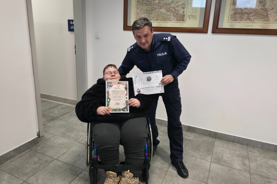 Policjanci z Lubaczowa pomagają 12-letniemu Marcelowi. Ty również możesz pomóc