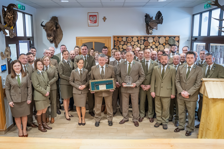 Cztery dekady w służbie lasom. Nadleśnictwo Oleszyce żegna zasłużonych pracowników [FOTO]