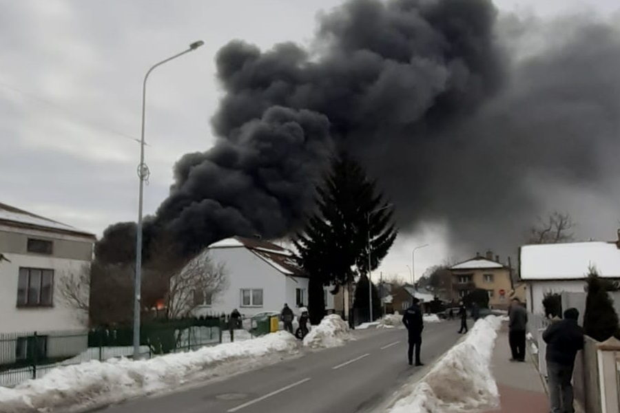 Pożar budynku w Lubaczowie. Zakończono akcję gaśniczą [VIDEO][AKTUALIZACJA]