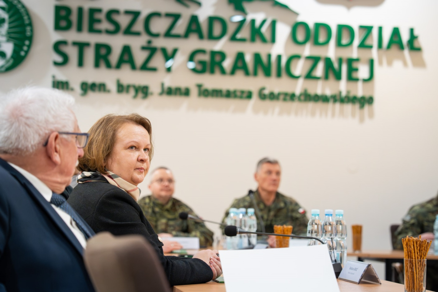 O sprawach powiatów i bezpieczeństwie. Starosta Barbara Broź na ważnych spotkaniach