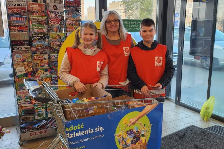 Blisko 10 ton żywności dla potrzebujących. Caritas podsumowuje akcję „Tak. Pomagam!”