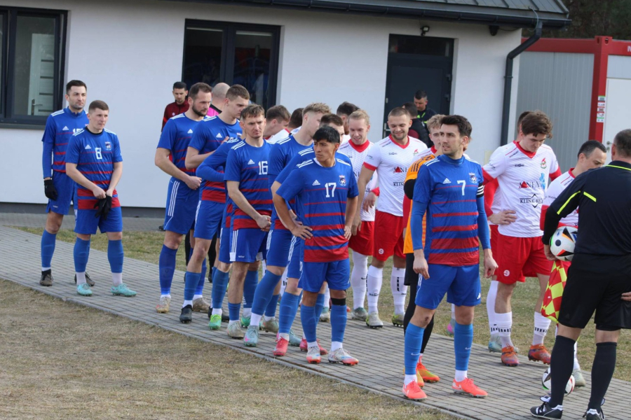 Okręgówka: Pogoń-Sokół II nie zwalnia. Start Lisie Jamy traci punkty u siebie