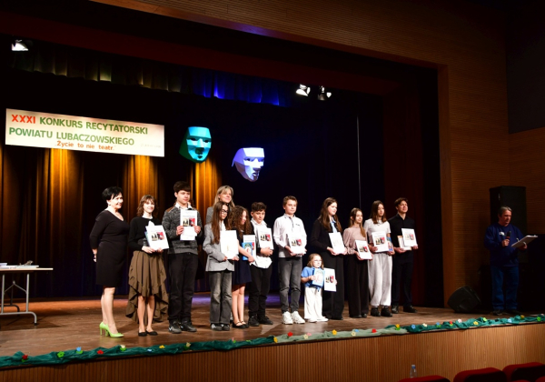 „Życie to nie teatr” – poznaliśmy najlepszych recytatorów w powiecie lubaczowskim