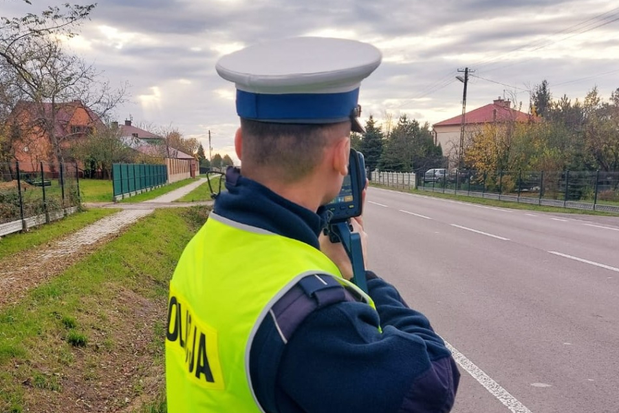 Masowe kontrole na drogach. Policjanci "suszą" w kilku miejscach naraz