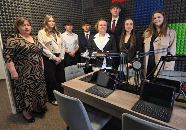 Powiatowe Radio Młodych wystartowało. Nowe studio już działa [ZDJĘCIA]