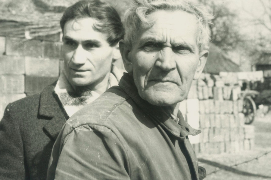 Tajemniczy garncarz ze zdjęć rozpoznany. Zagadka w końcu rozwiązana