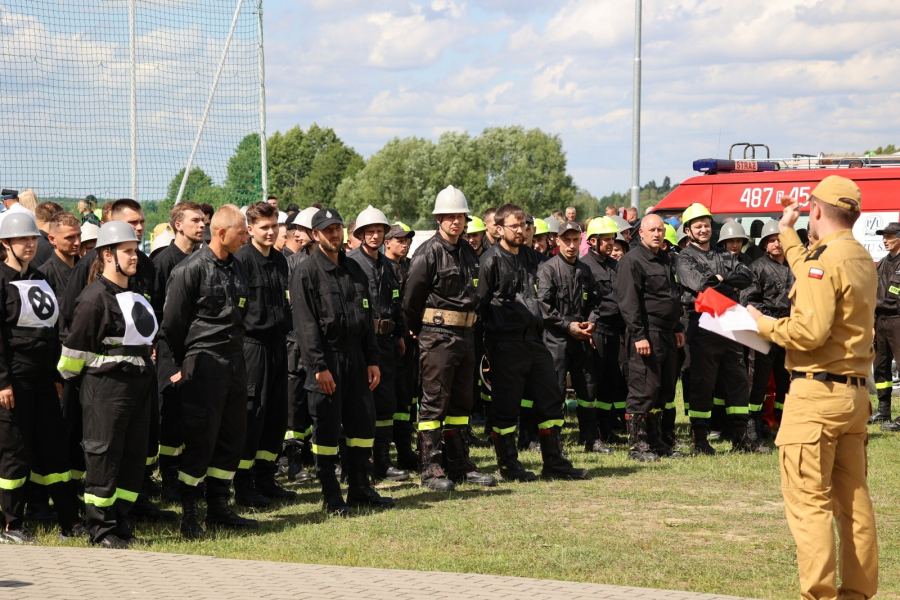 Rekordowe zawody OSP w Lisich Jamach. Do rywalizacji stanęło 18 drużyn [FOTO]