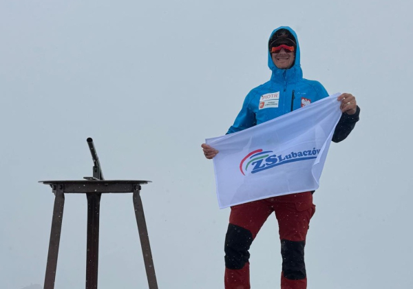 Piotr Stukan zdobywa kolejne szczyty. Wszedł na najwyższe góry Szwecji i Norwegii