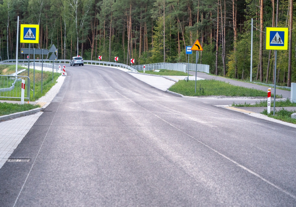 Przebudowa DW 865 pod Narolem na zaawansowanym etapie. Prace coraz bliżej końca [FOTO]