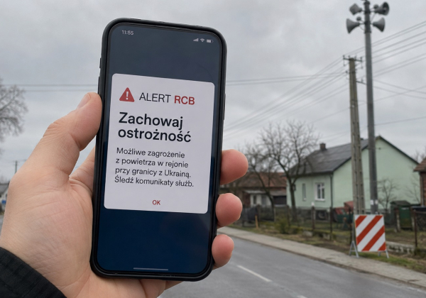 Rosyjski atak na zachodnią Ukrainę? Mieszkańcy wschodniej Polski mają dostać SMS