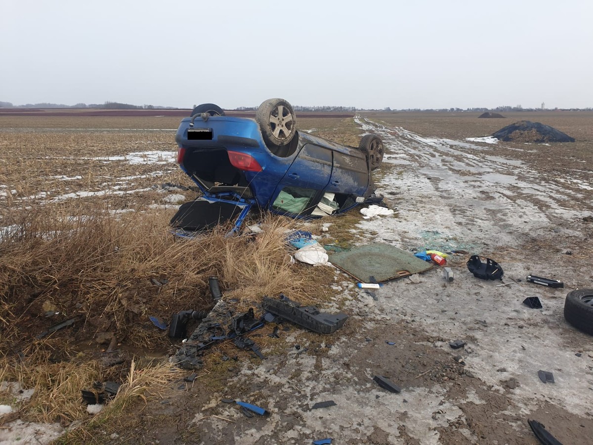 Zdjęcie z miejsce wypadku fot. KPP Lubaczów