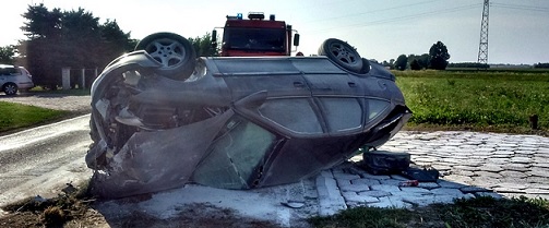 Wypadek na trasie Lubaczów - Oleszyce, jedna osoba w szpitalu (zdjęcia)