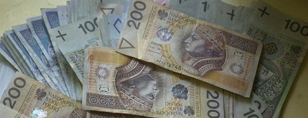 Zarobki burmistrzów i wojtów w naszym powiecie - zobacz kto zarabia najwięcej!