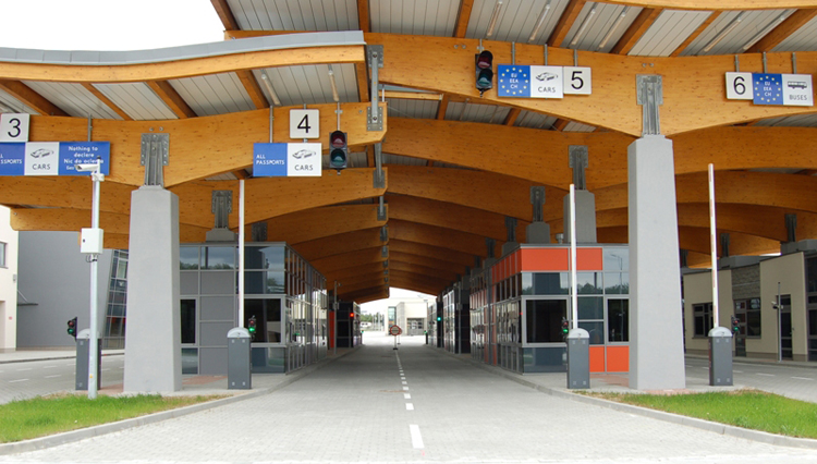 Budomierz: pijany Ukrainiec zaatakował celnika