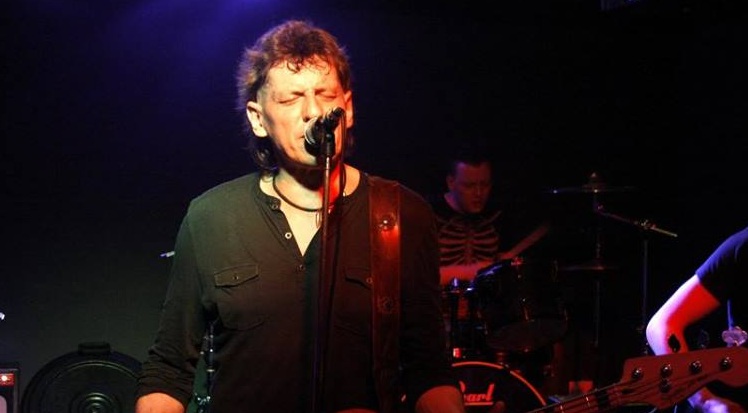 Nałogi – droga donikąd. W piątek spotkanie z wokalistą grupy Dżem