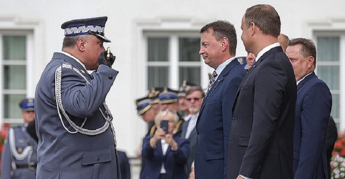 Komendant podkarpackiej policji generałem [ZDJĘCIA]