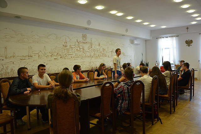 Dziś odbywają się wybory do Młodzieżowej Rady Miasta