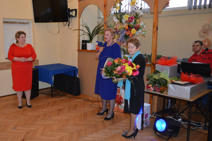 Pracowały w Urzędzie Gminy w Starym Dzikowie 27 lat. Odeszły na zasłużoną emeryturę