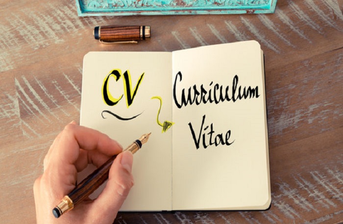 Jak napisać kompetentne CV IT