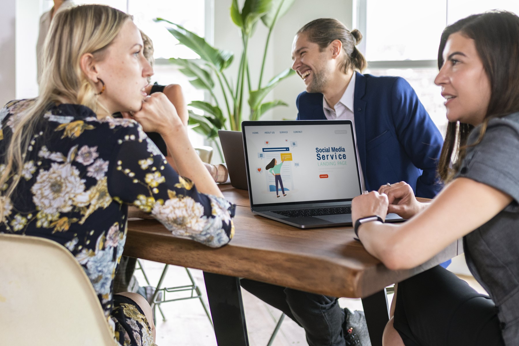 Wdrożenie CRM - jak przygotwać się do niej, aby nie zaszkodzić swojemu biznesowi?