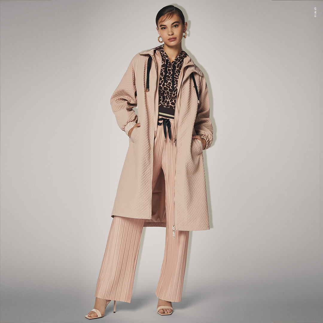 wybór płaszczy damskich na Answear